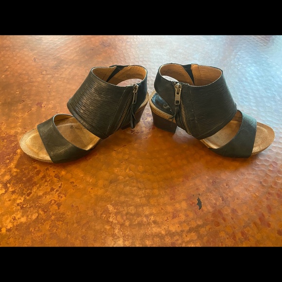 Eurosoft by Sofft Open Toe Bootie Women’s 7.5 - Picture 2 of 5